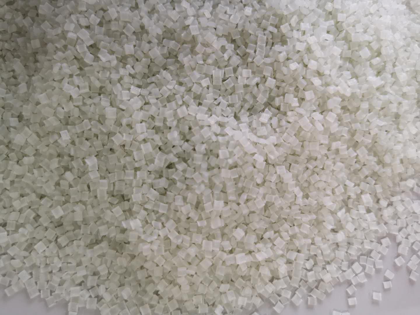 尼龍PA1010原料的優(yōu)缺點簡介